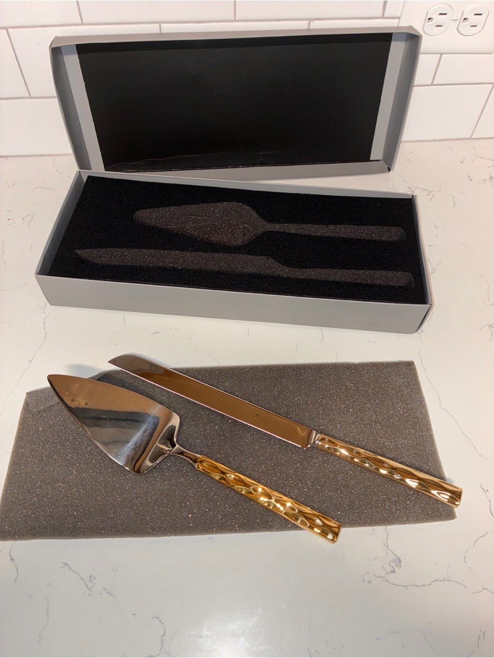Michael Wainwright NEW NEVER USED wedding cake server